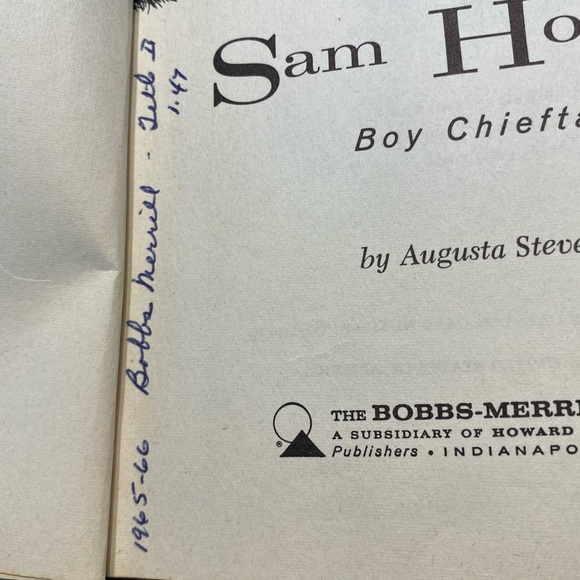 Sam Houston Boy Chieftain hardback and paperback Red Dog. - Picture 9 of 14